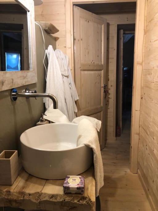 La Baita Nel Bosco Morgex Extérieur photo